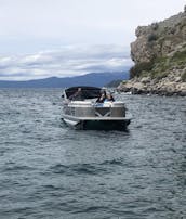 21' Avalon GS 2185 Pontoon Boat Rental Lake Tahoe