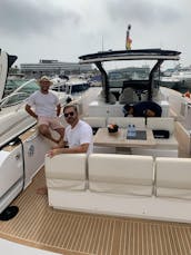 PlayYacht Pardo 38 Motor Yacht Rental in Eivissa, Illes Balears