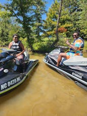 Aluguel de jet ski divertido para a família em Lake Norman, NC