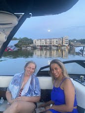 Party Tritoon on Lake Austin with Beer Pong Table, Lily Pad & More — 14 guests!