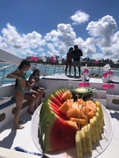 🛥🔥🤩 オーナーVIPがレンタルしたプンタカナのラグジュアリートレンドトップカタマランです。🛥️