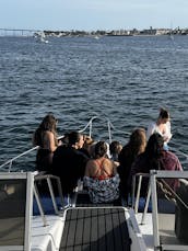 Naviguez dans la baie de San Diego sur un yacht privé !