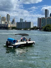 🪼Fun Boating Adventure in Aventura! Rent our 16ft Bayliner Boat for 6 people!🐠