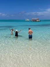 35ft Contender Express Snorkel/Beaching Charter in Nassau, Bahamas