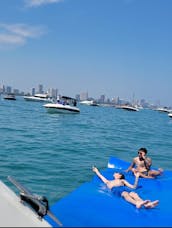 41ft ''Formula 41 PC'' Motor Yacht Chicago, Illinois