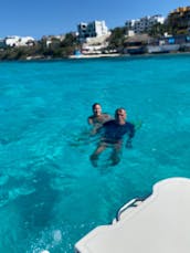 CAIRO 27' Motor boat in Cancún, Quintana Roo