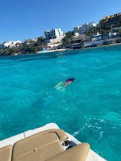 CAIRO 27' Motor boat in Cancún, Quintana Roo