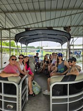 2022 TRIFECTA TRI-TOON PARTY BOAT-SEATS 10 PEOPLE - Lewisville TX!