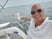 Sailing Long Island Sound with Captain Steve onboard 34ft Beneteau Oceanis 