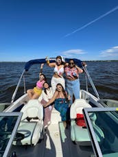 Montreal/Laval Swim and beach party boat tour scenic view!