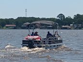 Trazemos o barco até você em qualquer lugar no lago Cedar Creek ou no lago Atenas, TX.