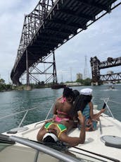 Yachting on Lake Michigan, Chicago