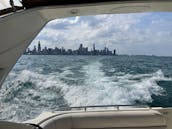 Yachting on Lake Michigan, Chicago