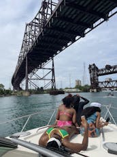 Yachting on Lake Michigan, Chicago