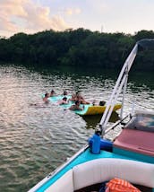 Voyager 21ft Cruisin' Pontoon Boat  *Captained Lake Austin Pontoon*