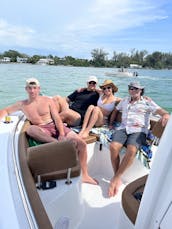 Sarasota Coastal Boat Tours en un nuevo Seahunt Ultra 2024