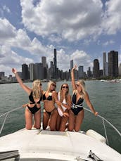 Capitaneou o Bayliner Ciera Yacht de 27 pés em Chicago, Illinois