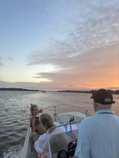 Boston Whaler Dual Console Boat! 200HP Motor. Fun! 