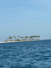 Lets Go Boating with 26ft Mako Boat in Nassau. New Providence!