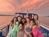 Flipper Finders Epic Bachelorette Party! Folly Beach - 26ft x 10ft Pontoon Boat