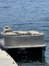 Lake Silverwood on a 2021 Avalon 2285 Fisher – The Ultimate 10-Seater Pontoon