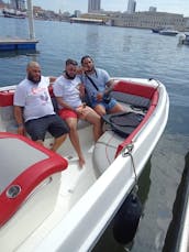 Alquile un bote de 30 pies para 10 personas en Cartagena