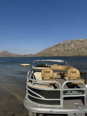 Lake Silverwood on a 2021 Avalon 2285 Fisher – The Ultimate 10-Seater Pontoon