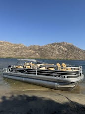 Lake Silverwood on a 2021 Avalon 2285 Fisher – The Ultimate 10-Seater Pontoon