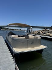 Lake Silverwood on a 2021 Avalon 2285 Fisher – The Ultimate 10-Seater Pontoon