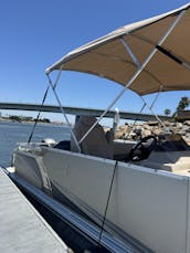 Lake Silverwood on a 2021 Avalon 2285 Fisher – The Ultimate 10-Seater Pontoon