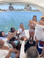 ☀️28' SeaRay SunDancer MotorYacht Cruising Emerald Bay,☀️Ask For June Special☀️