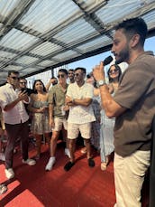 Exclusive Yacht Rentals for VIP Events, Serving 20 to100Guests!