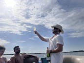 Sun Tracker de 24 pieds - L'ambiance d'un ponton sur le lac Lewisville — Plaisir le week-end et en soirée