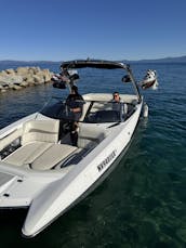 Barco Wake Boat Malibu Open Bow de 22 pés!