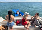 Yate a motor Sea Ray de 34 pies en Boston en alquiler 