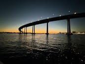 La mejor atracción de la ciudad. Recorrido por la bahía, crucero al atardecer o con delfines, chárter de pesca...