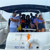 Celebre su fiesta en un yate a motor Searay de 38 pies en Cancún, Quintana Roo