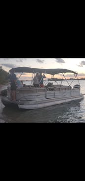 2020 Sea Water Pontoon Boat Rental in Miami Beach, Florida