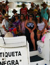 Alquile este increíble Sea Ray de 55 pies para hasta 19 personas/MÍNIMO 6 HORAS    