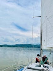Rent 27ft ''Tranquillity'' Catalina Sailboat in West Haverstraw, New York
