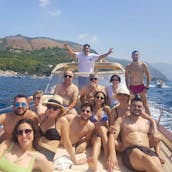 Apreamare 10 Motor Yacht Rental in Amalfi Coast, Campania