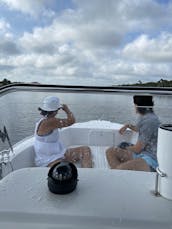 Bateau à console centrale pour la pêche 🐠 et le divertissement 🍾 à Palm Coast