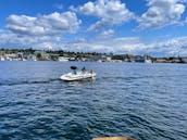 21ft "Quickie" Powerboat for Rent in Seattle / Lake Union!