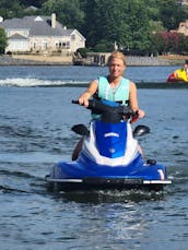 Rent this Yamaha EX Deluxe Waverunner for Lake Wylie, SC