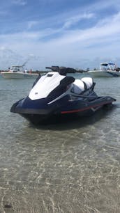 1 hora gratis: yate y moto acuática en Miami: Sea Ray Sundancer de 50 pies