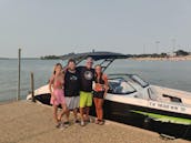 NEW 2021 25’ Yamaha AR250 JetBoat on Lake Lewisville 