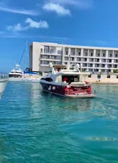 SEDUCTIVE LUXURY 84 ft Mega Yacht in Cancun  w jacuzzy FREE JETSKI seadoo on your rental