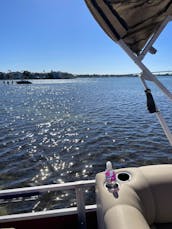 ⭐️Must See⭐️ Brand New Gon' Fishin' & Family Fun Pontoon Boat In Tampa, Tarpon Springs, Dunedin, Clearwater, Saint Petersburg!