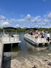 28ft Party Pontoon Boat