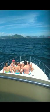 60ft Garota de Ipanema Flybridge Polo Yacht in Rio de Janeiro for Carnival 🎉